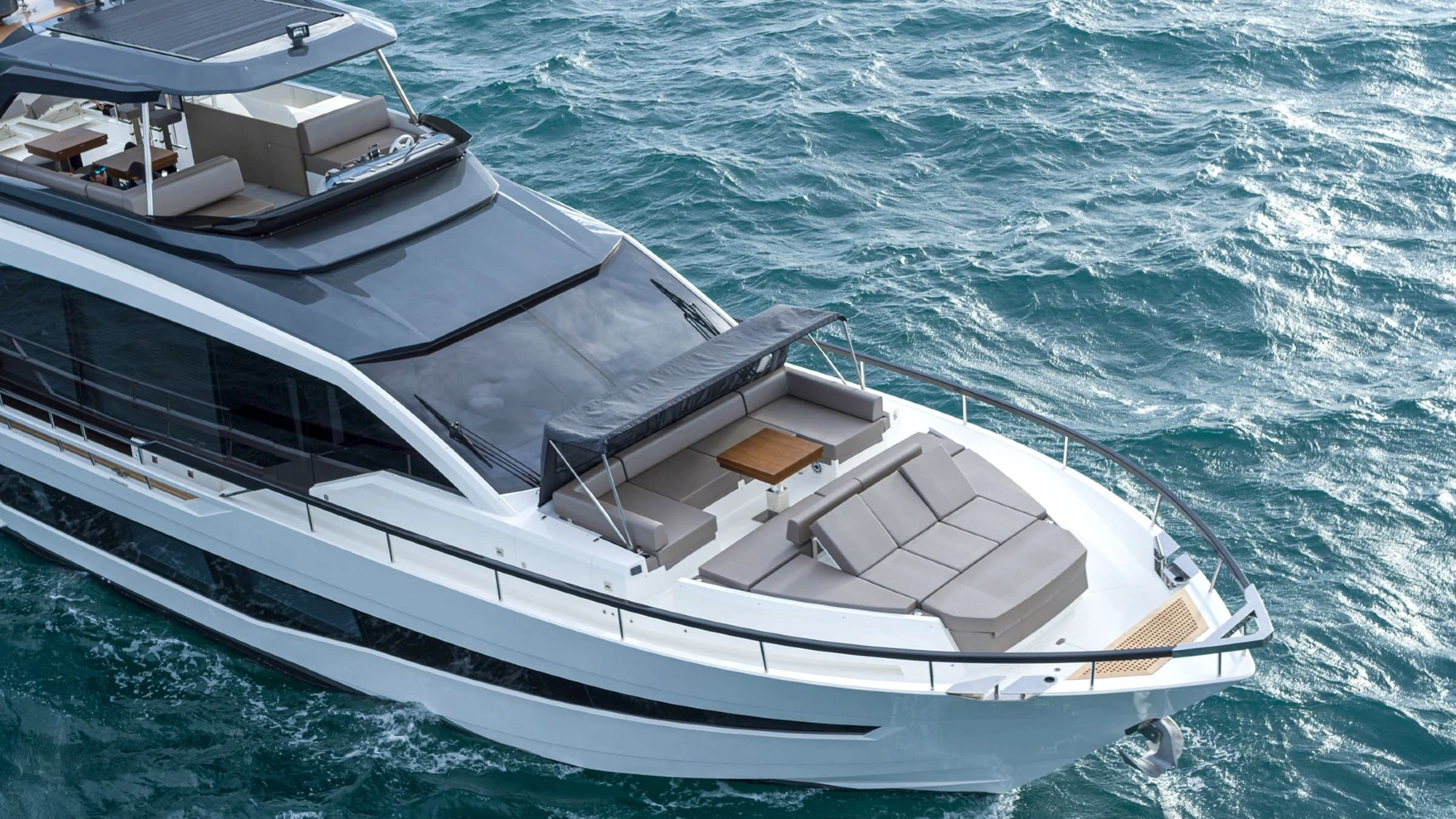 Astondoa AS8