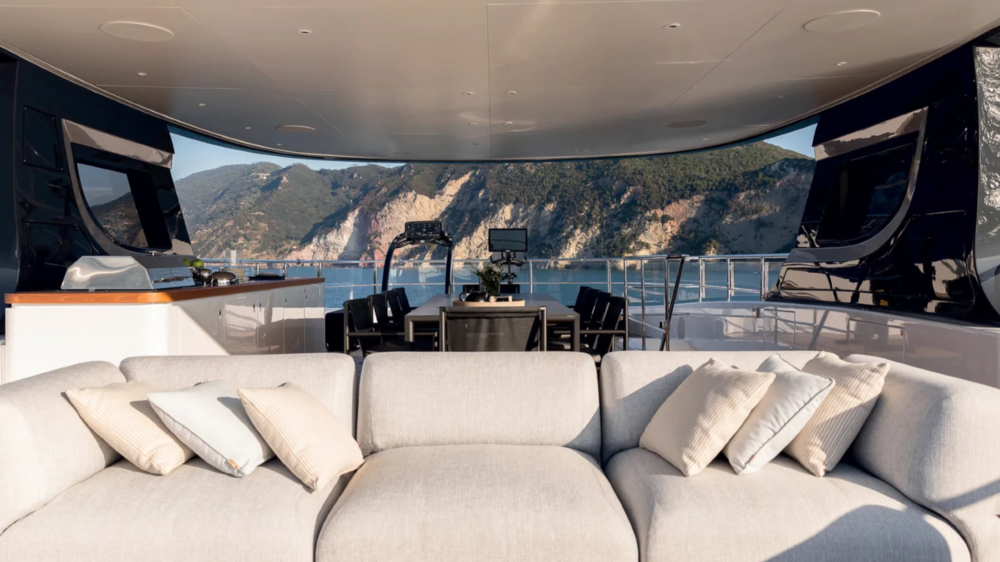 Benetti Yachts Oasis 34M