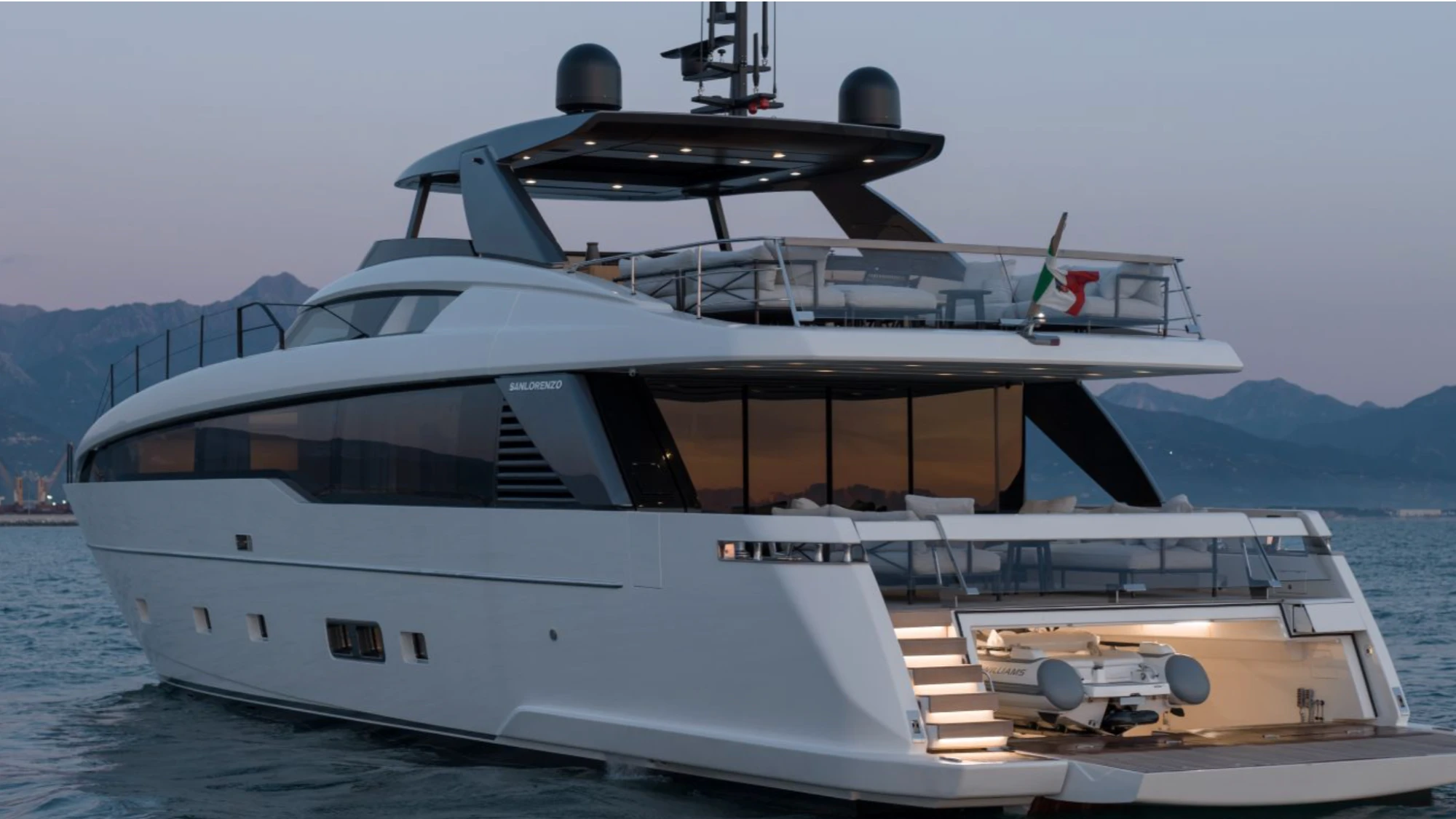 Sanlorenzo SL86 Asymmetric