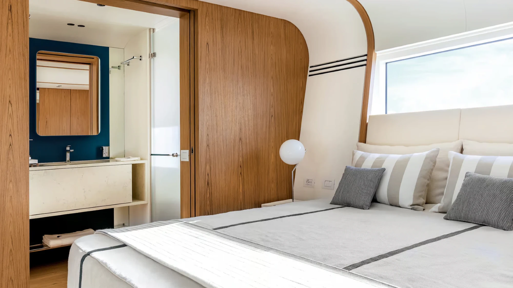 Benetti Yachts Motopanfilo 37M