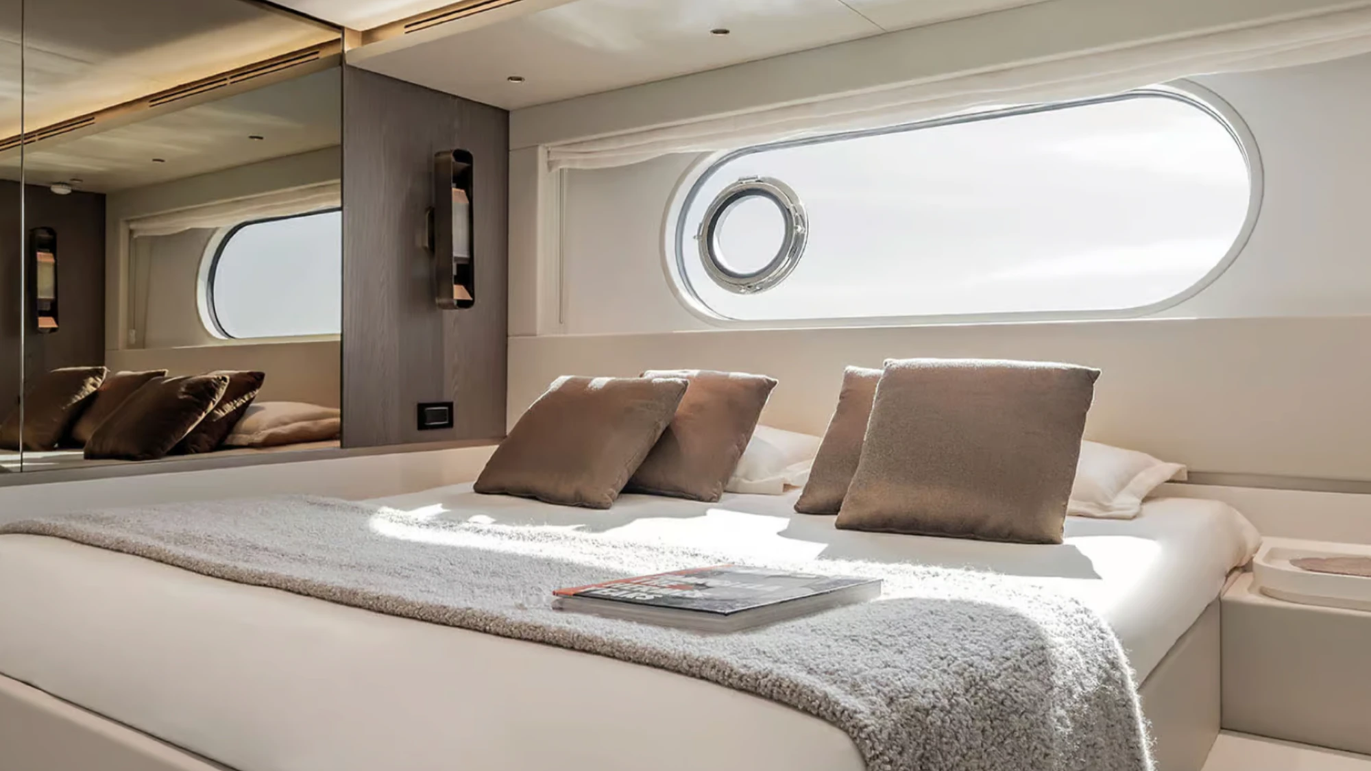 Azimut Magellano 25M