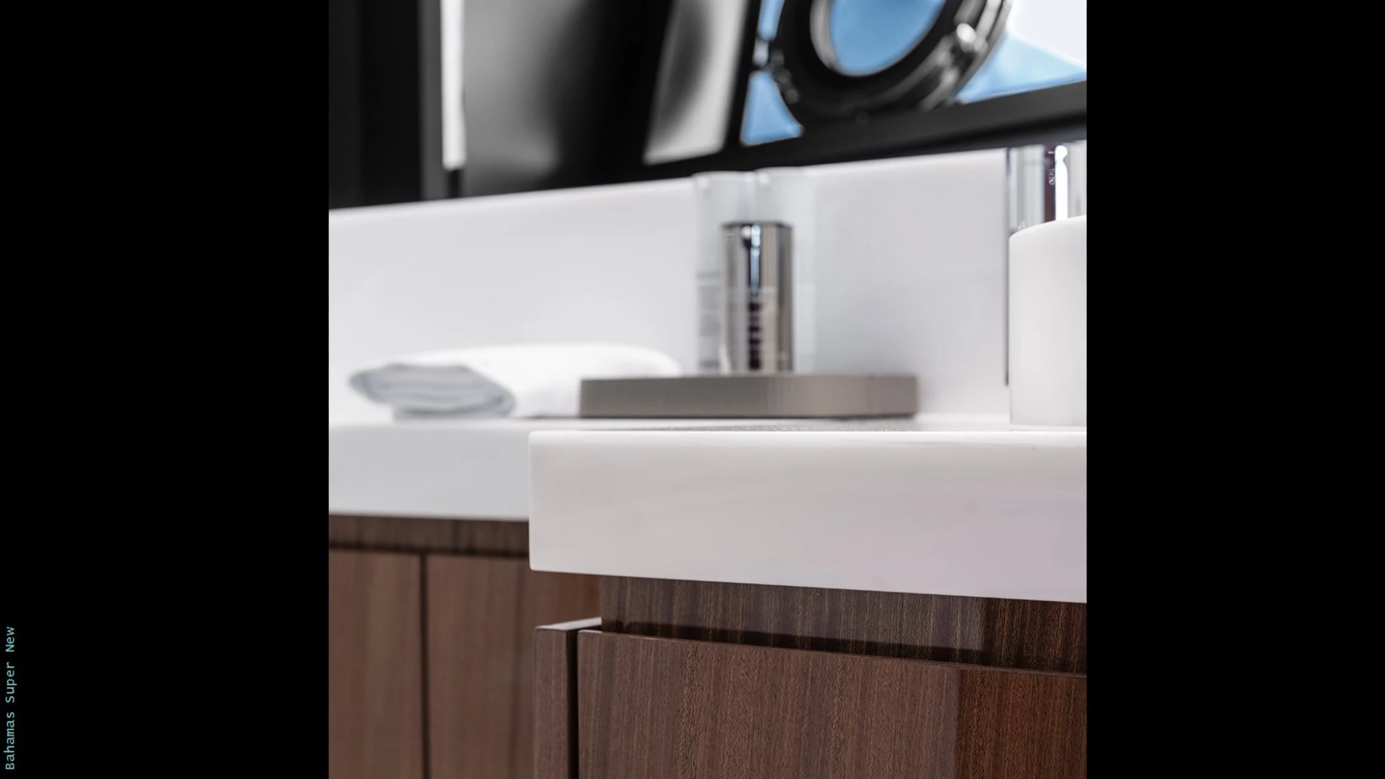 Riva 76' Bahamas Super