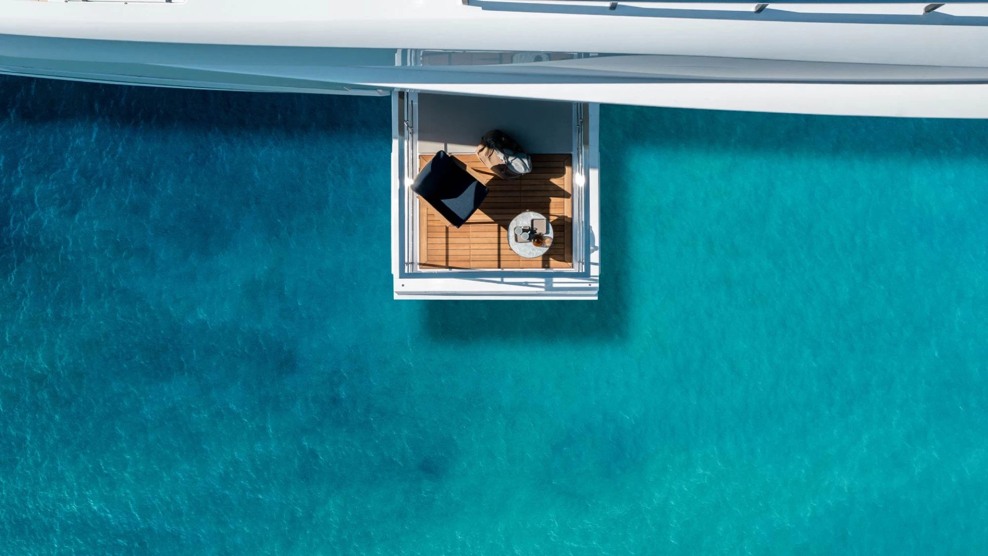 Custom Line Saetta 140'