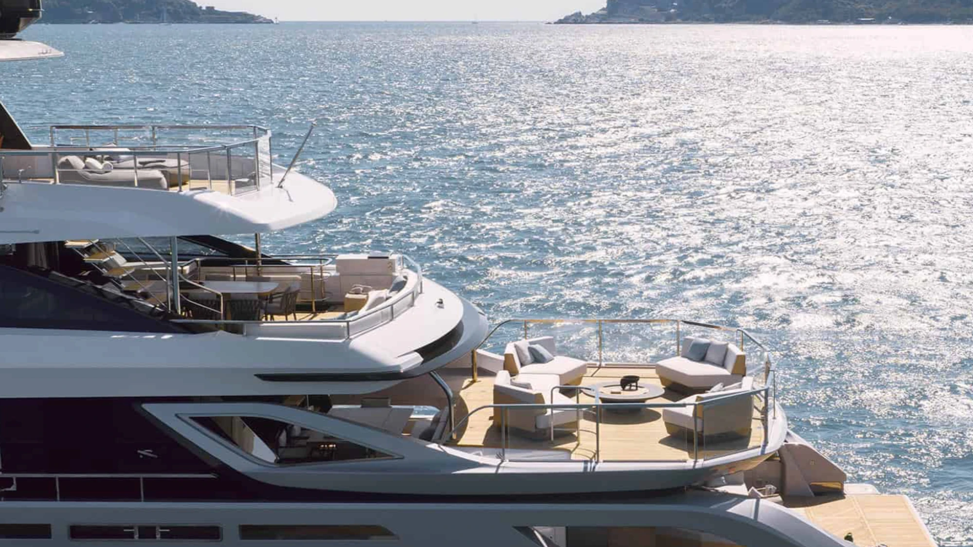 Azimut Grande Trideck