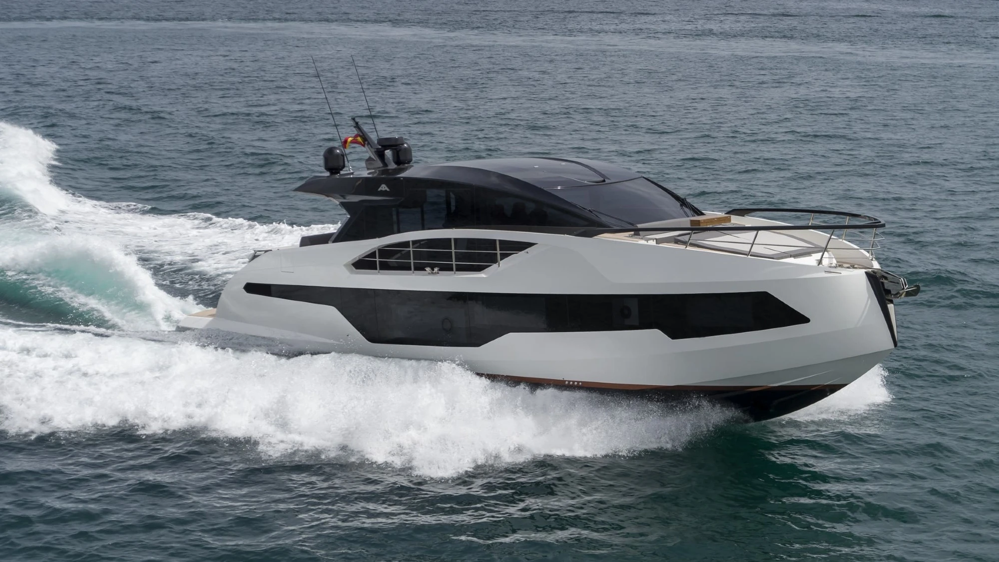 Astondoa 677 Coupe