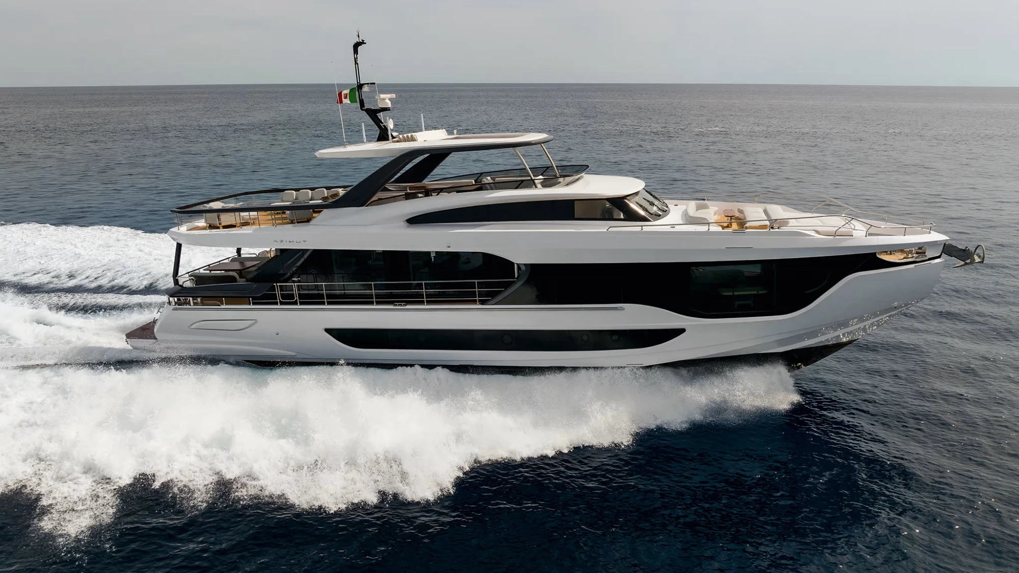 Azimut Grande 26M
